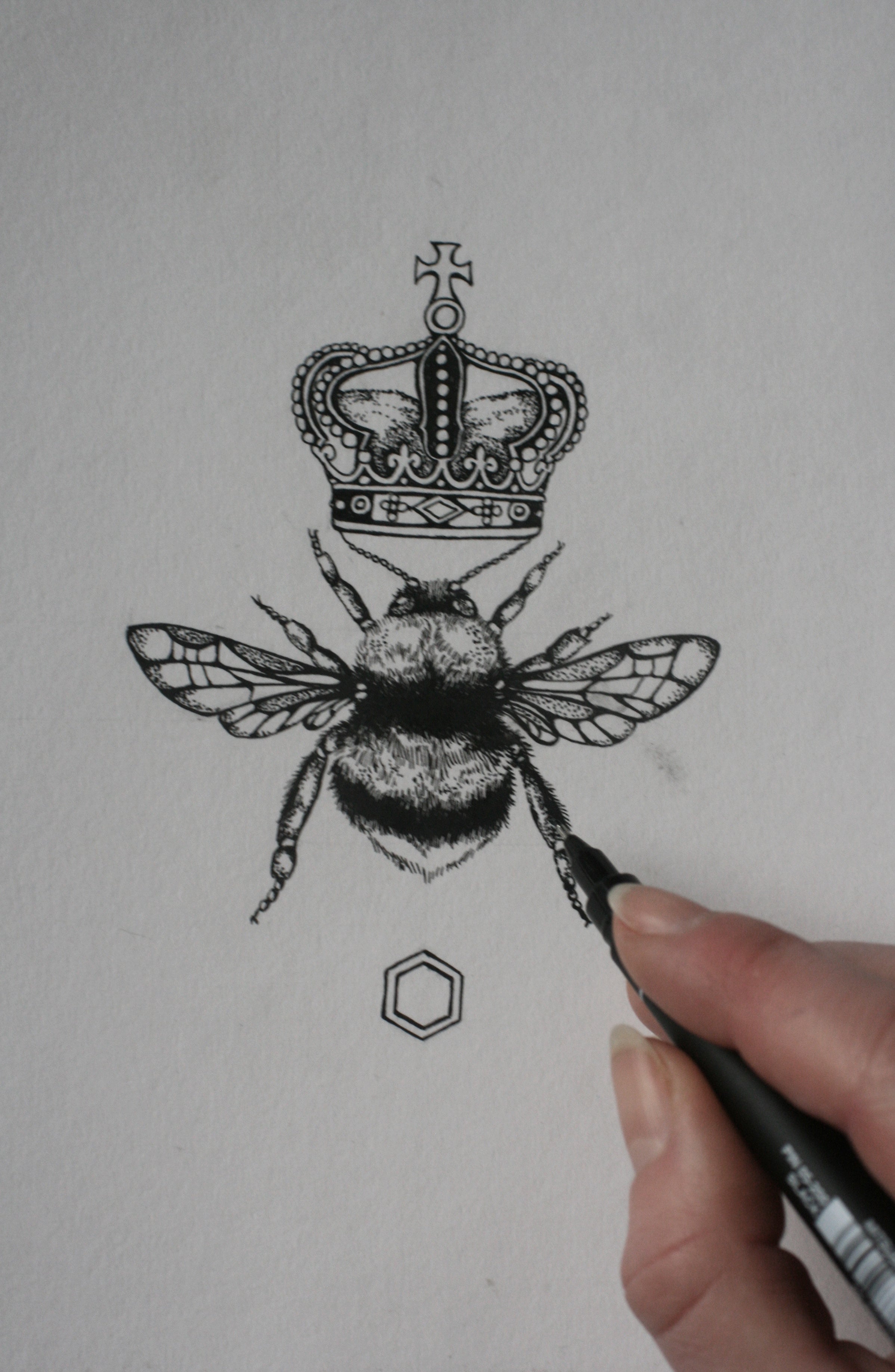 'The Queen Bee' Fine Art Print